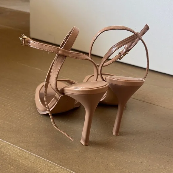Zara NEW Tan Strappy High Heels - Picture 3 of 4
